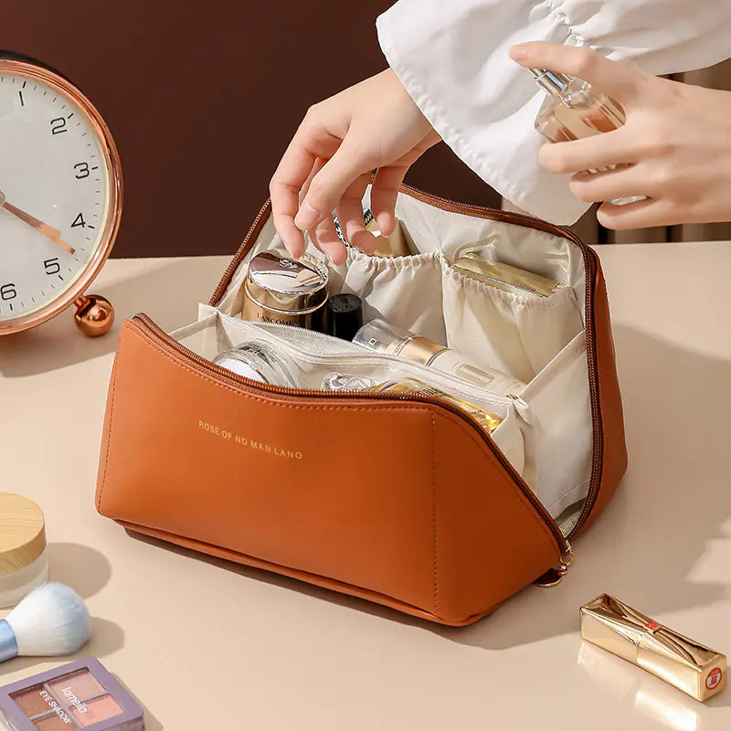 2023 Multifunctional Makeup Bag for Travel & Storage
