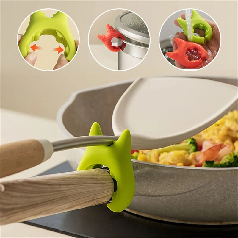 Shopi Vella multifunctional cooking spoon clip in green holding wooden spoon on pan edge in kitchen