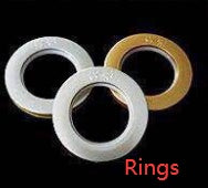 Set of metal rings for simple blackout curtains by Shopi Vella
